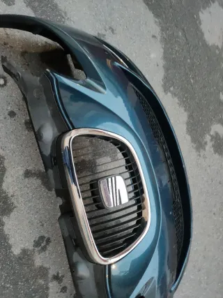 PARAGOLPES DELANTERO SEAT LEON II 06- Azul Oscuro