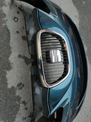 PARAGOLPES DELANTERO SEAT LEON II 06- Azul Oscuro
