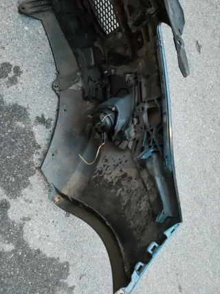 PARAGOLPES DELANTERO SEAT LEON II 06- Azul Oscuro