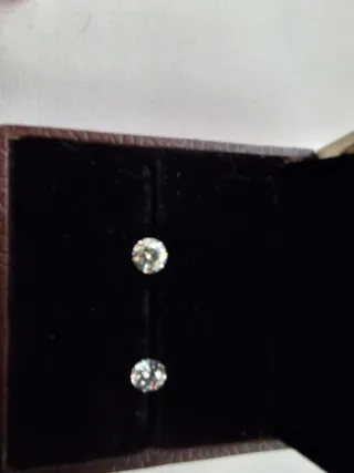 2 diamantes naturales