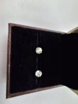 2 diamantes naturales