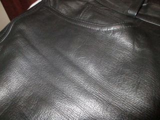 PANTALON DE CUERO DE VACA DE HOMBRE MARCA BOCKLE