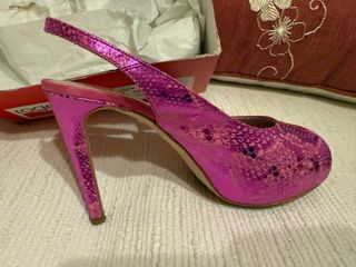 Zapatos tacón rosa y dorado T38
