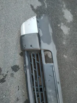 PARAGOLPES DELANTERO NISSAN TERRANO II