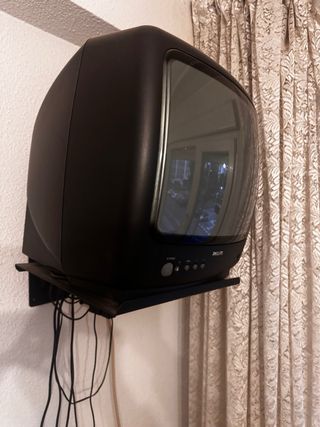 Televisor Antiguo Philips Negro