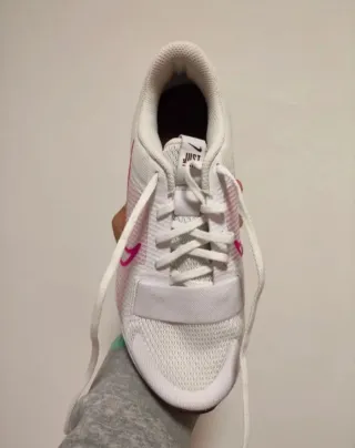 Nike MC Trainer 2 Talla 38.5