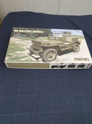 Maqueta MB Military Vehicle MENG 1/35