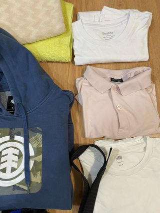 Lote Ropa: Sudadera, Polos, Camisetas y Pantalón