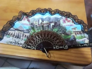 Abanico antiguo Granada España tela puntillas