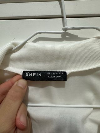 Top SHEIN blanco corto cremallera