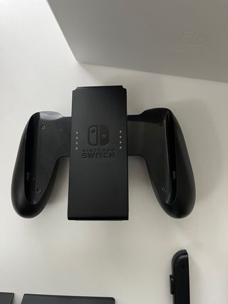 Nintendo Switch OLED Blanca y Negra