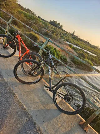 Bicicleta BH Expert 4.0