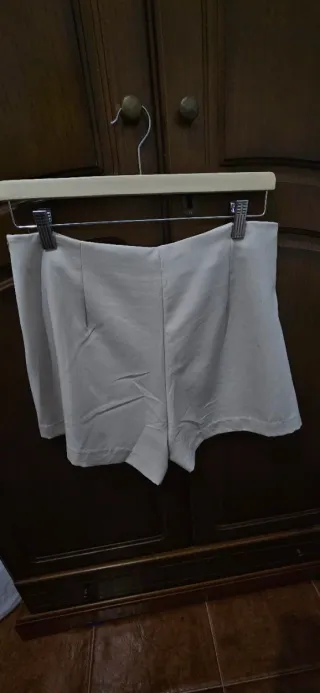 Falda pantalón beige