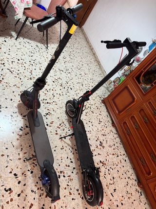 2 Patinetes: Xiaomi y Kukirin T PRO 1