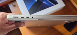 MacBook Pro 14 M2 Pro 16GB RAM 512GB