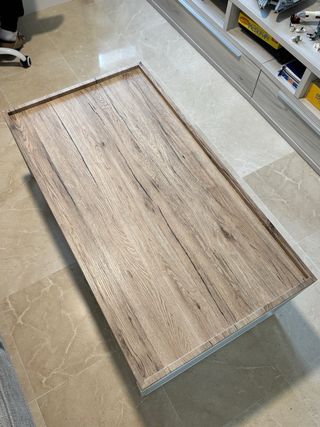 Mesa de centro moderna con almacenaje