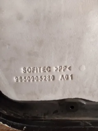 Puerta Trasera Derecha Peugeot 207 Negra