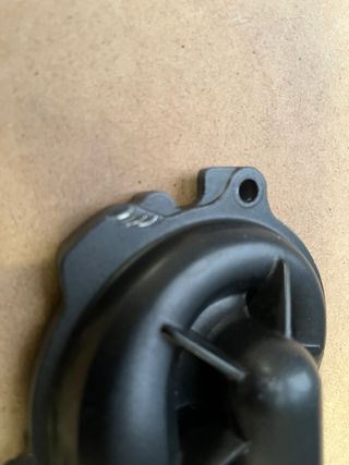 Tapa Bomba Agua Yamaha Original Mt07