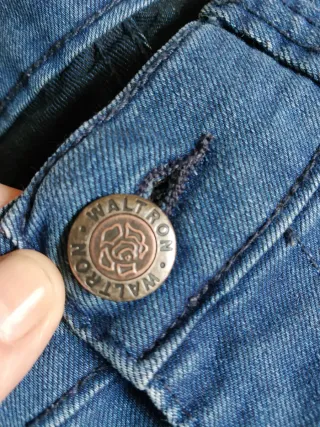 Pantalón vaquero Waltron azul ajustado