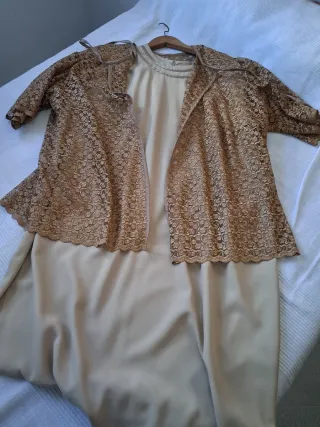 Vestido fiesta beige y dorado talla XXXL
