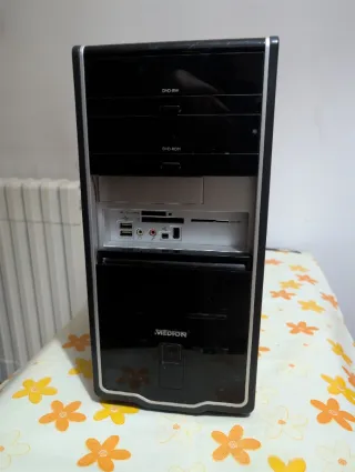Torre PC con HDMI