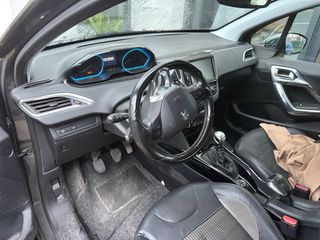 Peugeot 2008 2015