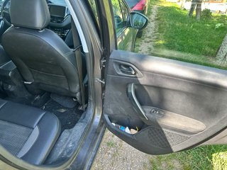 Peugeot 2008 2015