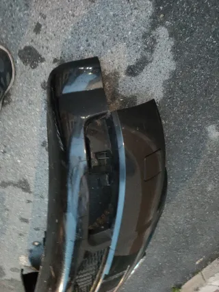 PARAGOLPES DELANTERO AUDI TT Negro -Lavafaros-