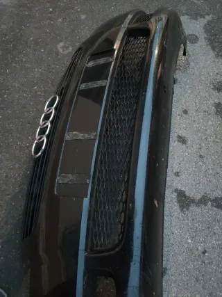 PARAGOLPES DELANTERO AUDI TT Negro -Lavafaros-