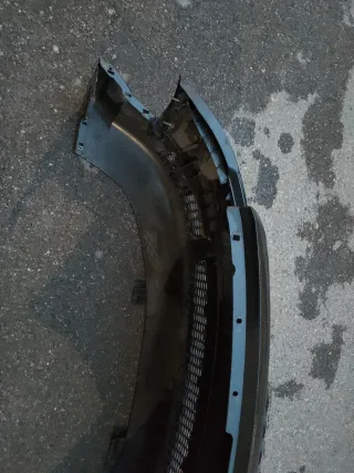 PARAGOLPES DELANTERO AUDI TT Negro -Lavafaros-