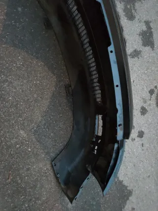 PARAGOLPES DELANTERO AUDI TT Negro -Lavafaros-