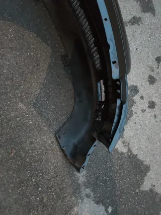 PARAGOLPES DELANTERO AUDI TT Negro -Lavafaros-