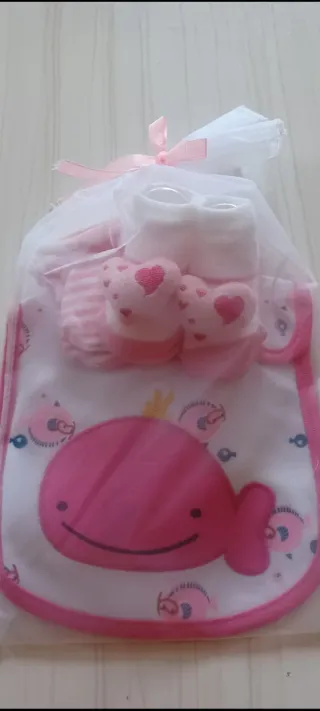 Lote regalo bebé/reborn ballena rosa