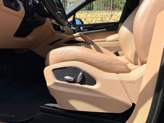 Porsche Cayenne Coupe