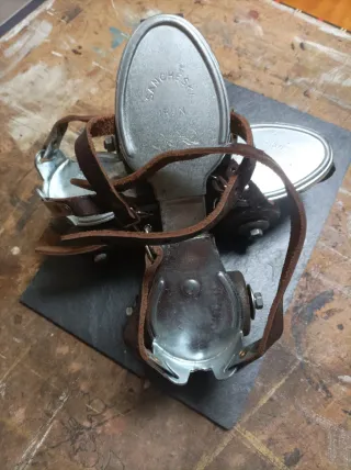 Patines Sáncheski Irun Ruedas Metal Clásicos