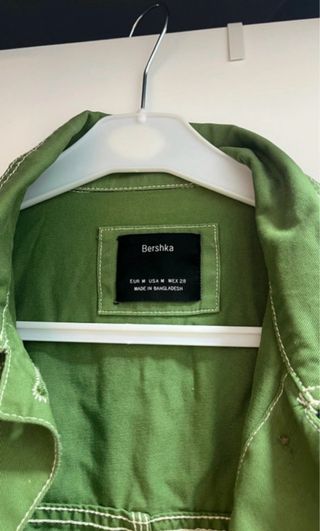 Chaqueta Bershka verde