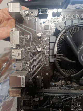 Placa Base Gigabyte con procesador Intel Core i5