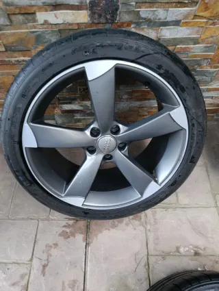 4 Llantas Audi Rotor con Neumáticos