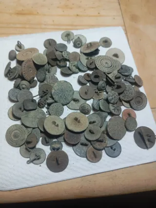 Lote botones antiguos