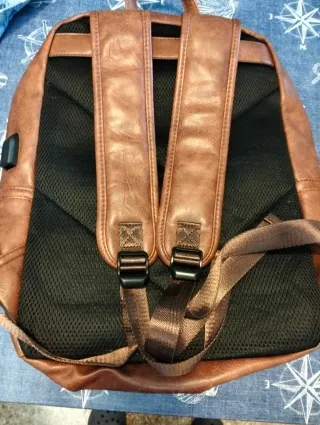 Zaino marrone in ecopelle