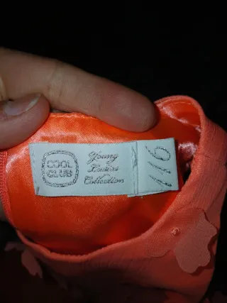 Vestido niña celebración coral flores