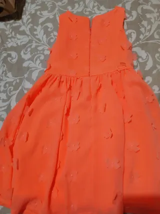 Vestido niña celebración coral flores