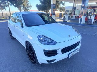Porsche Cayenne 2016