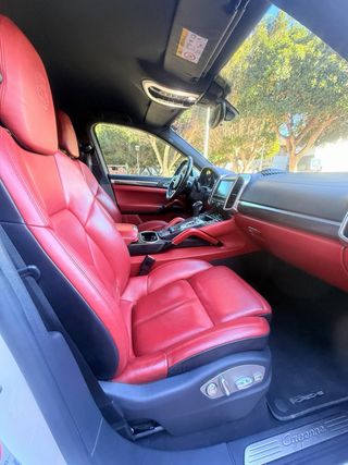 Porsche Cayenne 2016