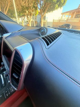 Porsche Cayenne 2016