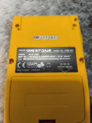 Nintendo Game Boy Color Amarillo