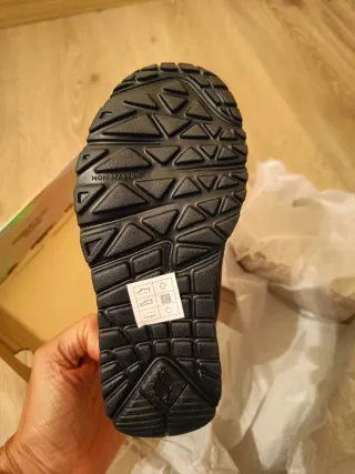 Zapatillas Skechers Negras Niño 28.5