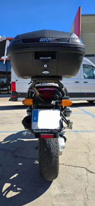BMW R850R Plata