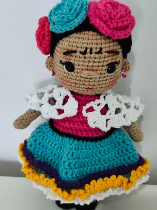 Muñeca Frida Crochet Nueva