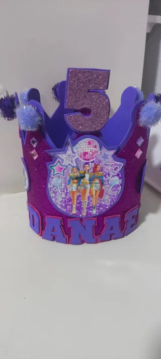 Corona cumpleaños personalizada 5 años